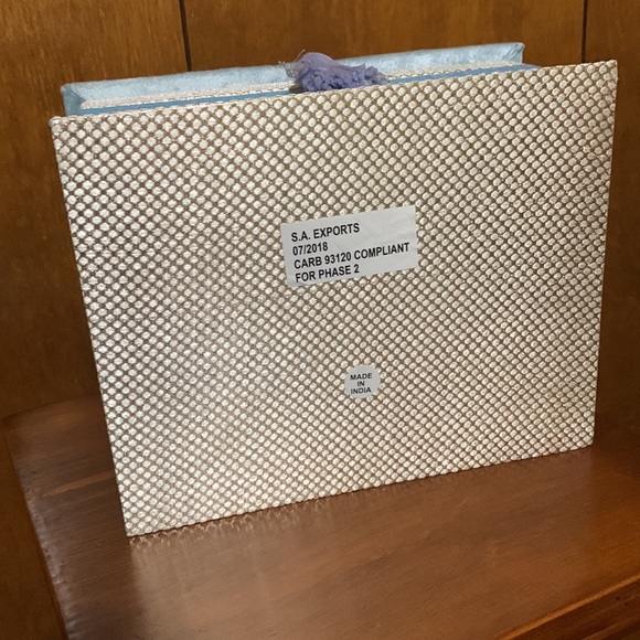 DAISY FUENTES - Gorgeous Blue Jeweled Jewelry Box - Picture 13 of 16